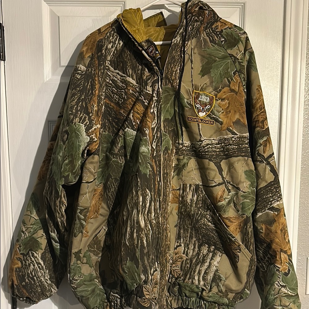Camo Scent Blocker Hooded Jacket with Leaf Pattern